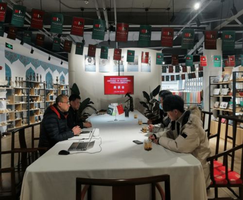川农学子深入一带一路中巴经济文化交流中心，共绘文化艺术交流新篇章